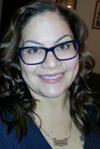 Damaris Feliciano, Receptionist